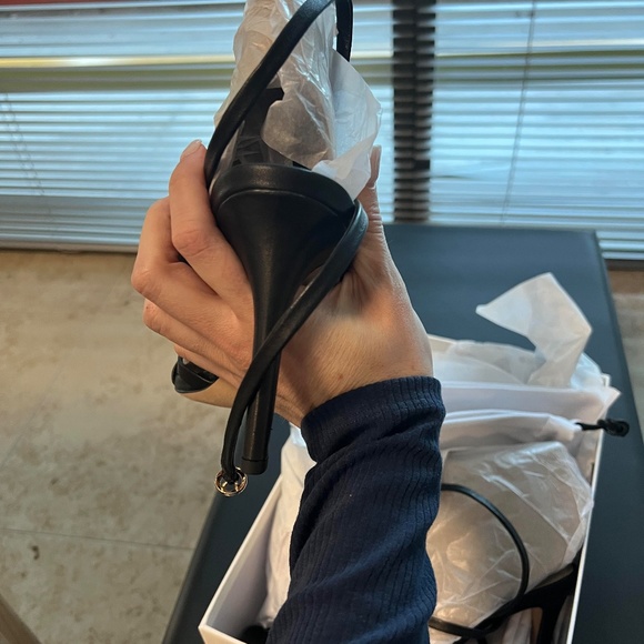 Veronica Beard Heels - Picture 9 of 11